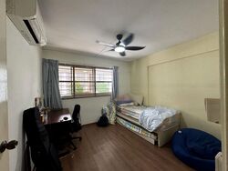 Blk 140 Bukit Batok Street 11 (Bukit Batok), HDB Executive #480817081